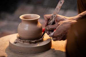 pottery, handcraft, ceramic vessel, potter's wheel, shape, creative, art, tradition, clay, vietnam, artist, hand, hanoi, creation, culture, craft, touch, simplicity, earthenware jar, artwork